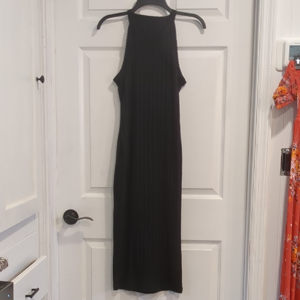 SHEIN Black Ribbed Midi Dress